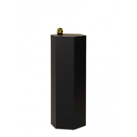 Hexagon plinth, black