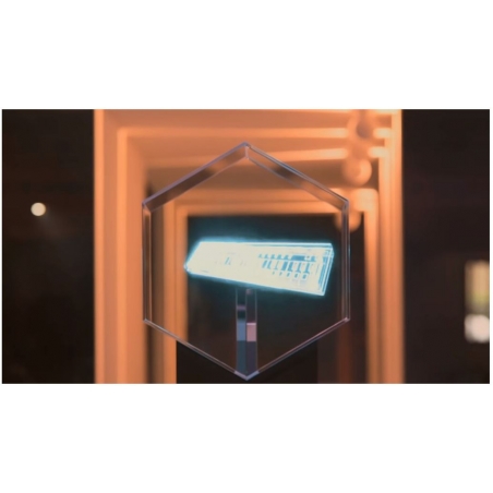Protective display cover | acrylic showcase | exhibition protection
