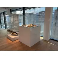 Solits plinth white high gloss