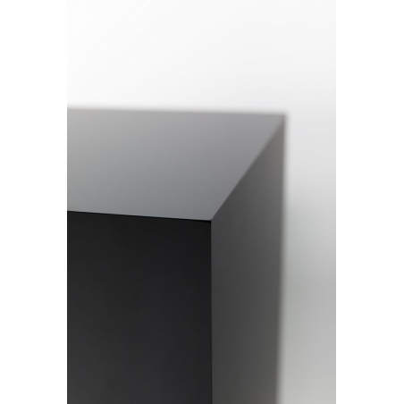 Solits plinth black