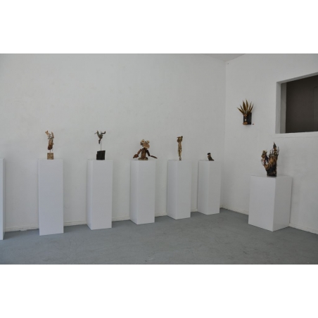 cardboard plinth white