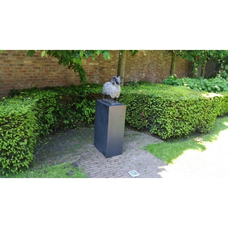 pedestal Belgian bluestone soft finish