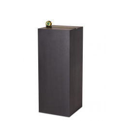 Solits plinth stone look