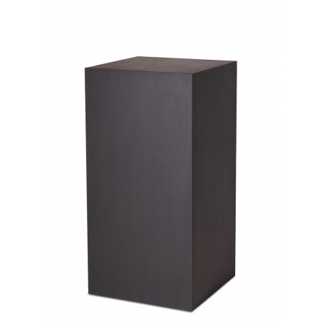 Solits plinth stone look
