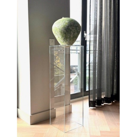 Glass Plinth