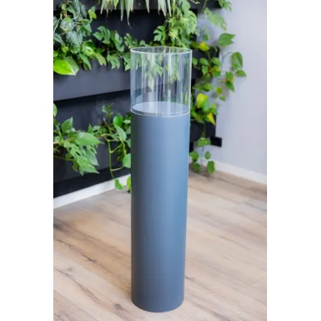 Circular plinth coloured