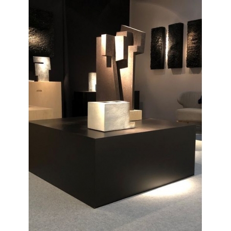 Solits plinth black, 30 x 30 x 100 cm (LxWxH)