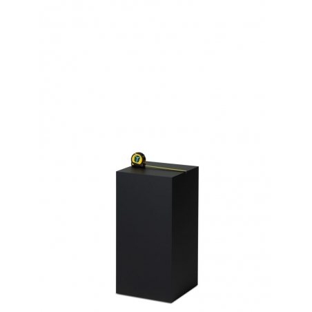 Solits plinth black