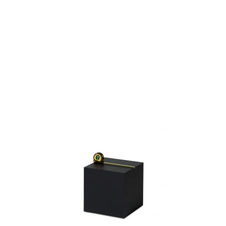 Solits plinth black