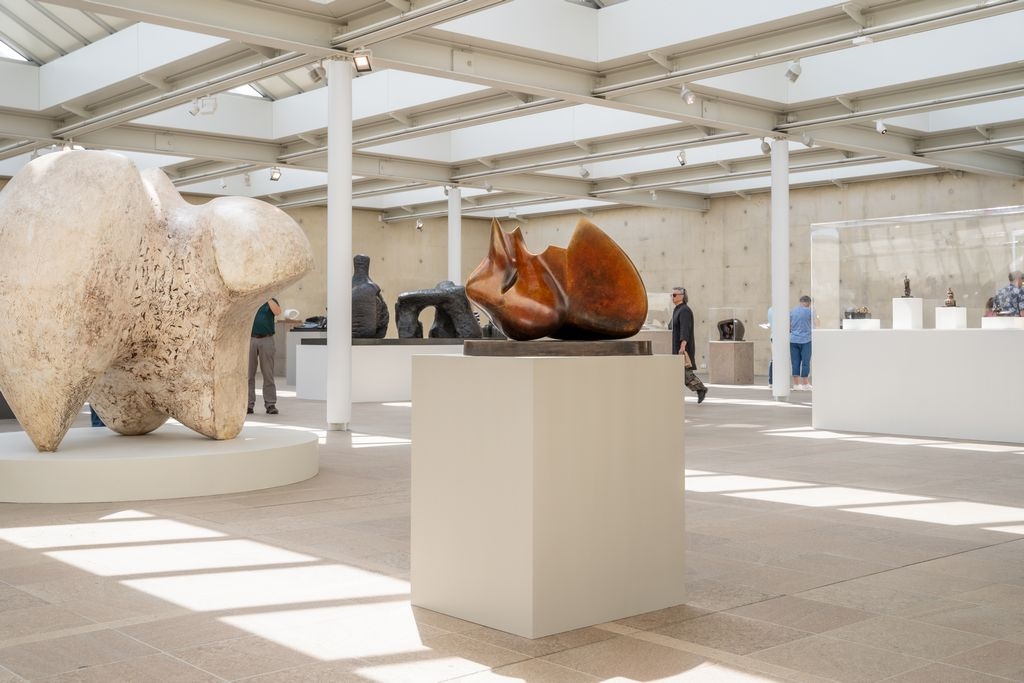 Museum plinths