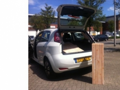 16 plinths in one Fiat Punto?